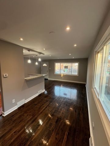 10020 S Union Avenue, Chicago, IL 60628