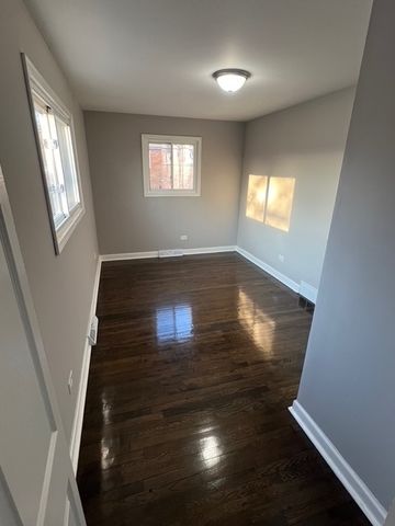 10020 S Union Avenue, Chicago, IL 60628