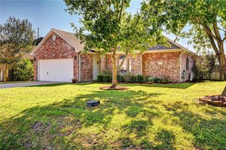 9227 Hidden Lake E, Magnolia, TX 77354