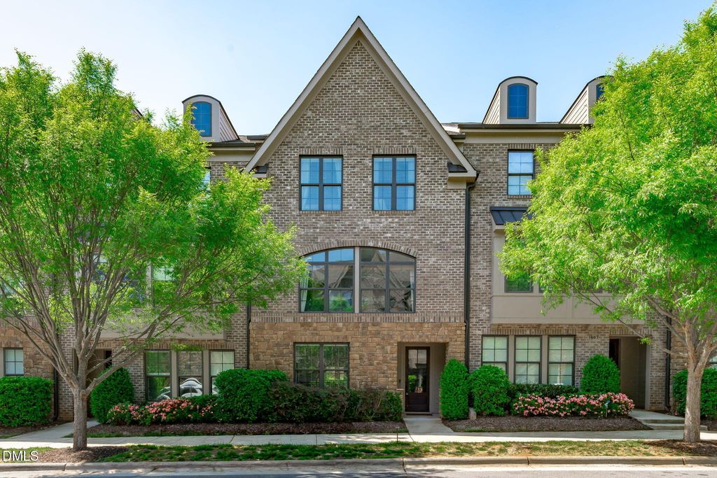 1605 Bowery Drive, Raleigh, NC 27607