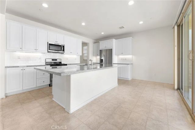 3931 S Mondavi Way, Ontario, CA 91761