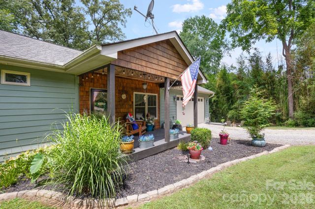 34 Grandview Court, Asheville, NC 28806