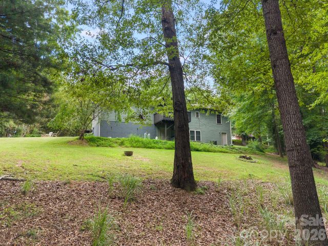 34 Grandview Court, Asheville, NC 28806
