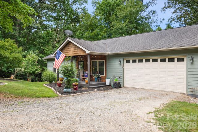 34 Grandview Court, Asheville, NC 28806