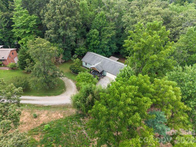 34 Grandview Court, Asheville, NC 28806
