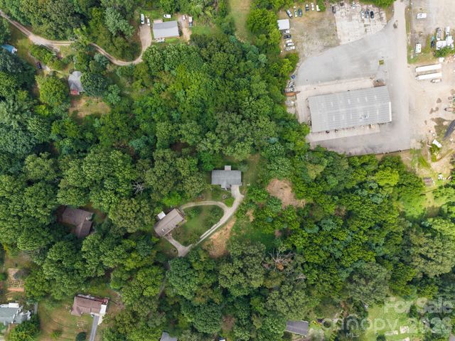 34 Grandview Court, Asheville, NC 28806