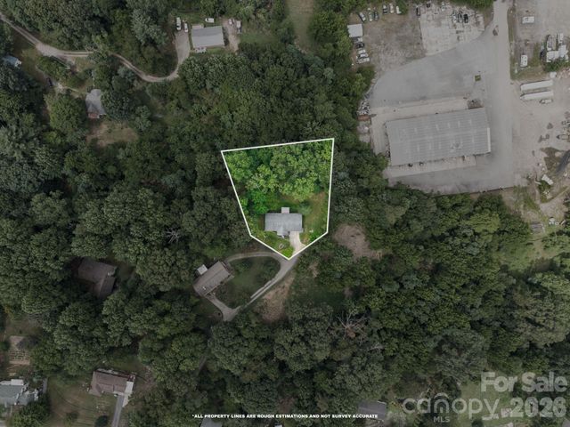 34 Grandview Court, Asheville, NC 28806