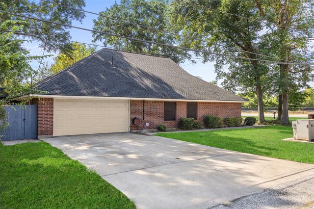 3103 Spring Stuebner Road, Spring, TX 77389