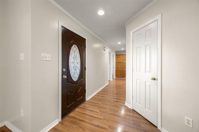 3103 Spring Stuebner Road, Spring, TX 77389