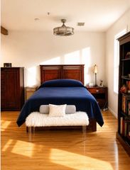 100 Pearl St 18, Chelsea, MA 02150