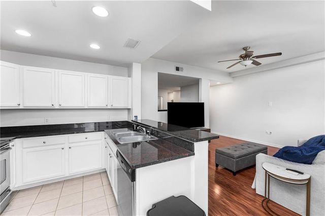 3040 Peachtree Rd 1205, Atlanta, GA 30305