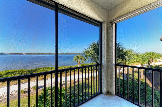 1246 RIVERSCAPE STREET, Bradenton, FL 34208