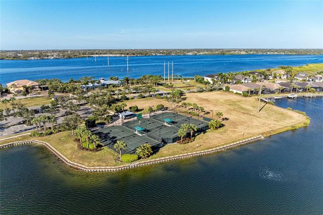 1246 RIVERSCAPE STREET, Bradenton, FL 34208