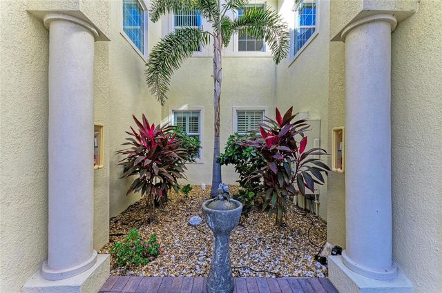 1246 RIVERSCAPE STREET, Bradenton, FL 34208