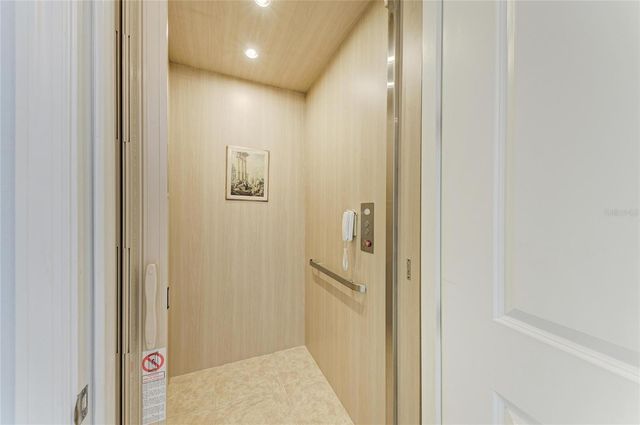 1246 RIVERSCAPE STREET, Bradenton, FL 34208