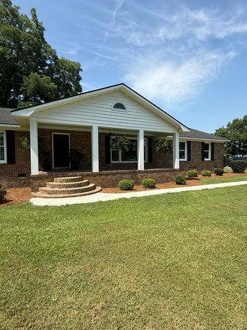 915 W Main Street, Harleyville, SC 29448