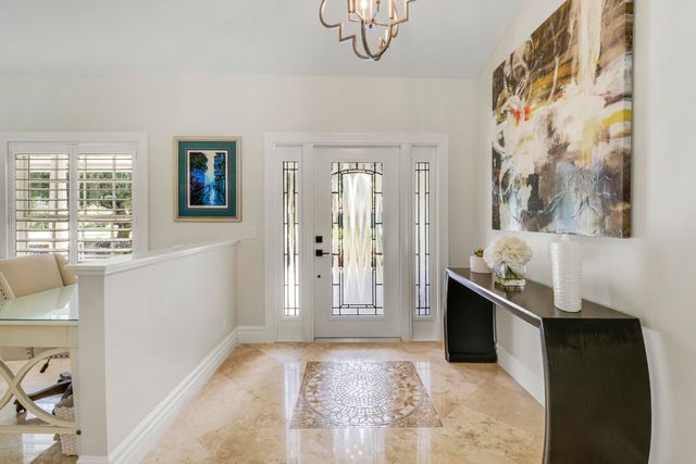 1 Durness Court, Palm Beach Gardens, FL 33418