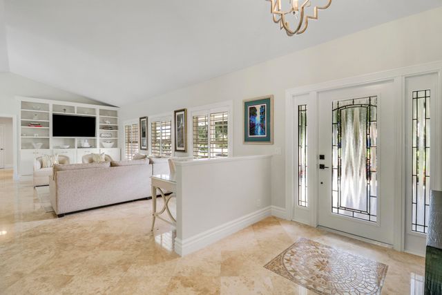 1 Durness Court, Palm Beach Gardens, FL 33418