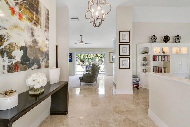 1 Durness Court, Palm Beach Gardens, FL 33418