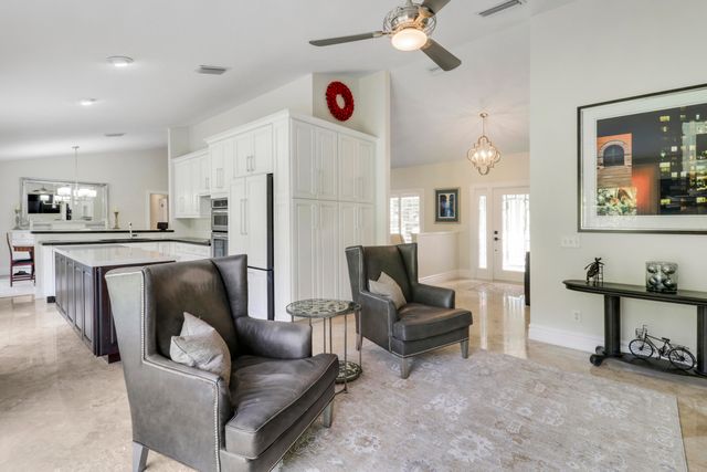 1 Durness Court, Palm Beach Gardens, FL 33418