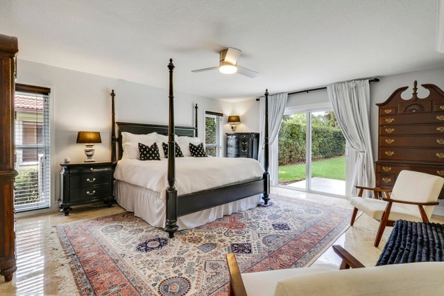 1 Durness Court, Palm Beach Gardens, FL 33418