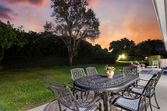 1 Durness Court, Palm Beach Gardens, FL 33418