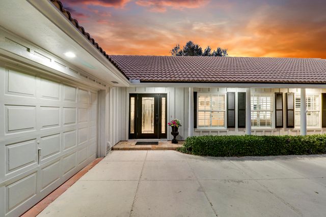 1 Durness Court, Palm Beach Gardens, FL 33418