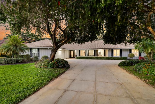 1 Durness Court, Palm Beach Gardens, FL 33418