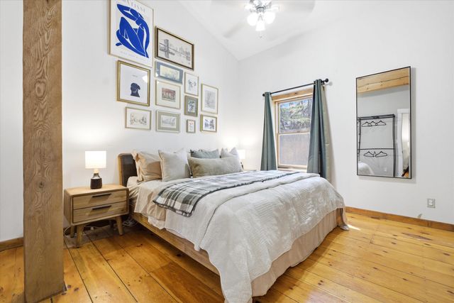 1 Deer Crossing Circle, Londonderry, NH 03053