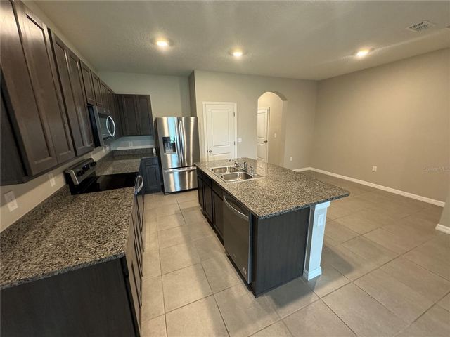 5337 LOBLOLLY LANE, Wildwood, FL 34785