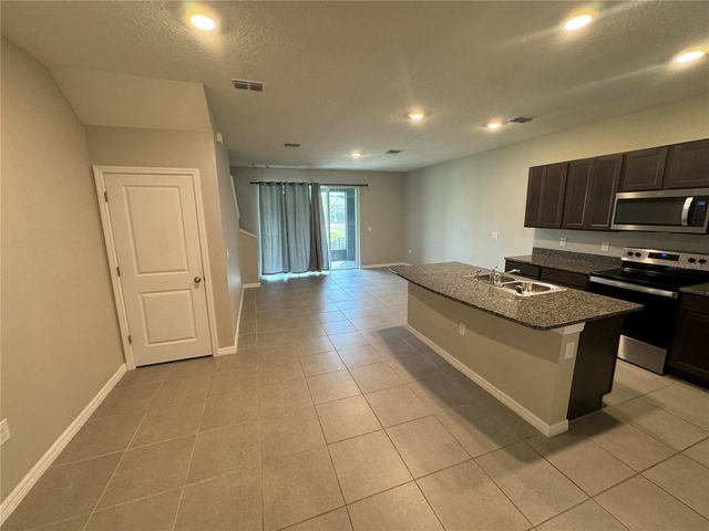 5337 LOBLOLLY LANE, Wildwood, FL 34785