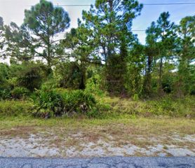54 DENIS AVENUE S, Lehigh Acres, FL 33976