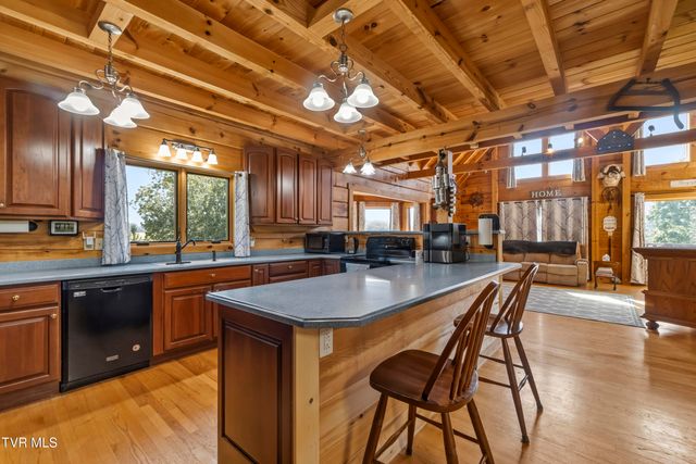 1600 Red Hill Road, Greeneville, TN 37743