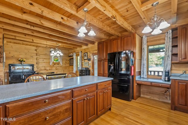 1600 Red Hill Road, Greeneville, TN 37743