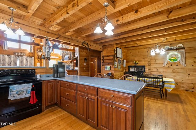 1600 Red Hill Road, Greeneville, TN 37743