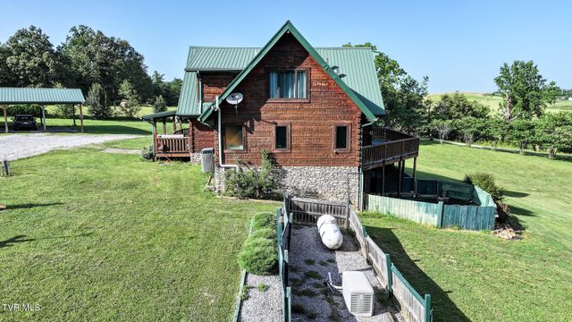 1600 Red Hill Road, Greeneville, TN 37743