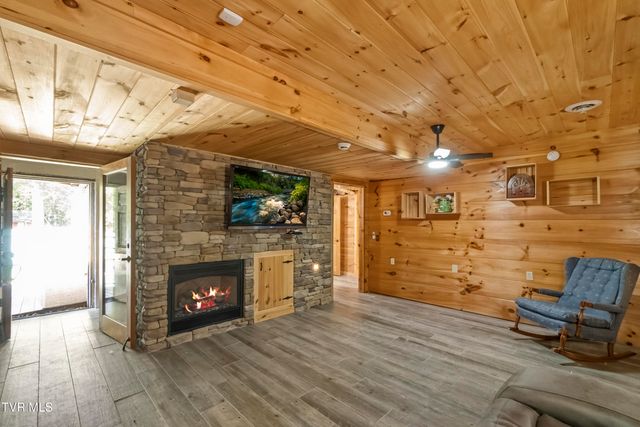 1600 Red Hill Road, Greeneville, TN 37743