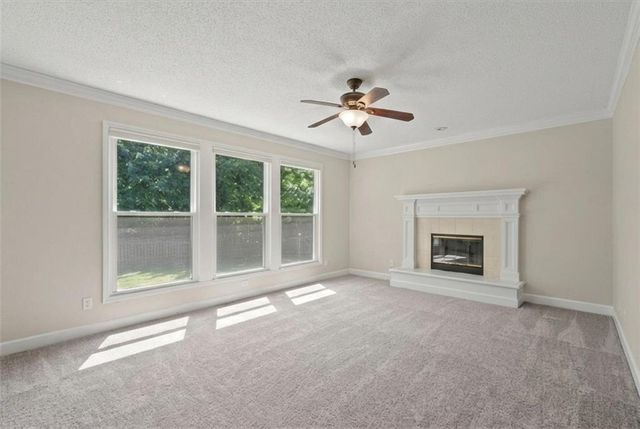 11207 W 116th Terrace, Overland Park, KS 66210