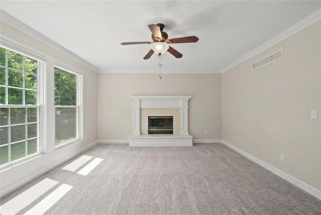 11207 W 116th Terrace, Overland Park, KS 66210