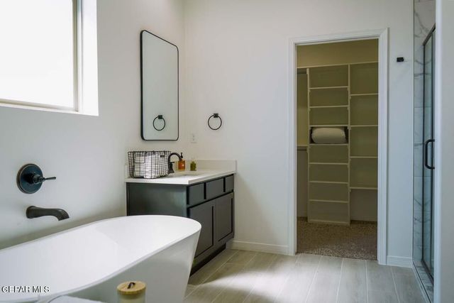 905 Alcestor Place, El Paso, TX 79928