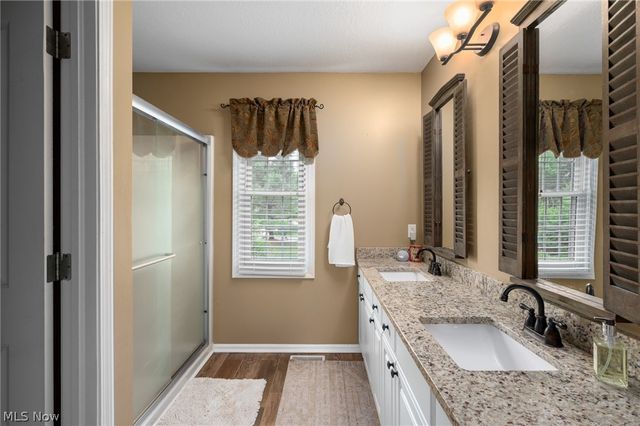 559 Alliance Drive, Sagamore Hills, OH 44067