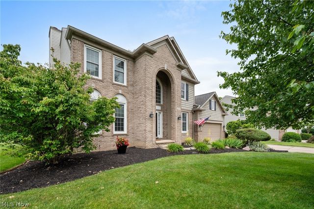 559 Alliance Drive, Sagamore Hills, OH 44067