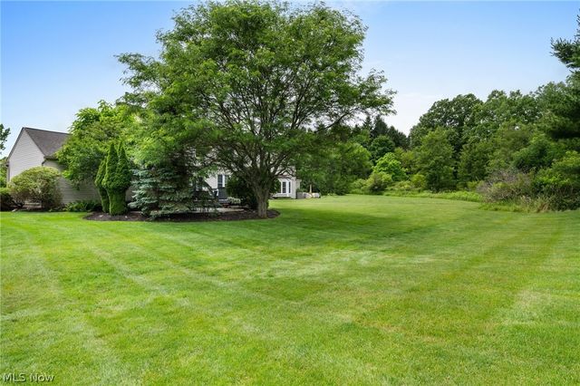 559 Alliance Drive, Sagamore Hills, OH 44067