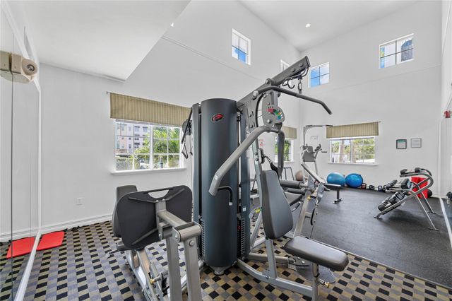 240 NE 2ND Street 6-F, Delray Beach, FL 33444