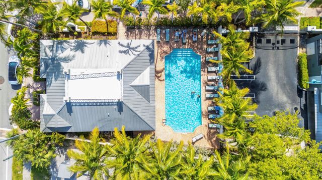 240 NE 2ND Street 6-F, Delray Beach, FL 33444