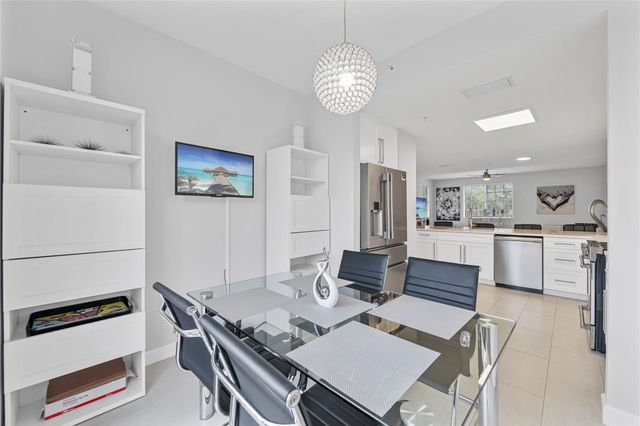 240 NE 2ND Street 6-F, Delray Beach, FL 33444