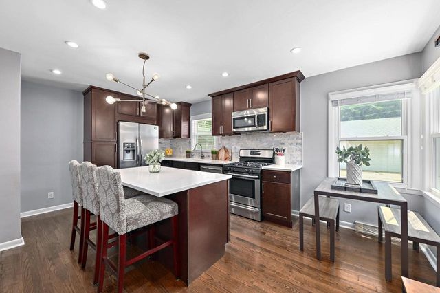 5448 N 13th STREET, Milwaukee, WI 53209