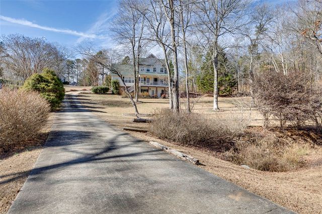 148 Browning Heights Way, Central, SC 29630