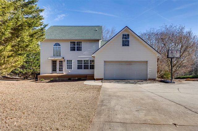 148 Browning Heights Way, Central, SC 29630