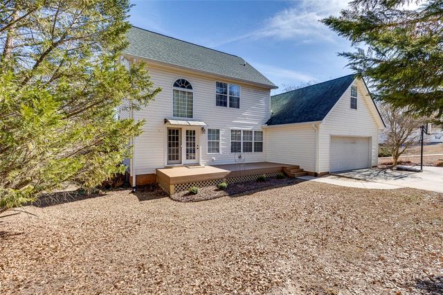 148 Browning Heights Way, Central, SC 29630